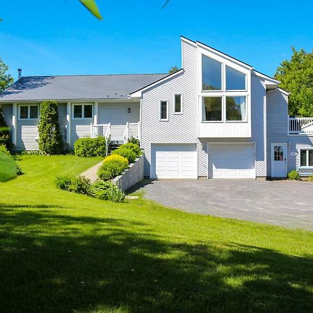 Cedar Drive Inn Crysler Eksteriør bilde